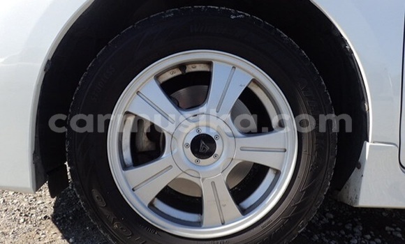 Acheter Occasion Voiture Toyota Mark X ZiO Blanc à Beitbridge, Matabeleland South Acheter Occasion Voiture Toyota Mark X ZiO Blanc à Beitbridge, Matabeleland South