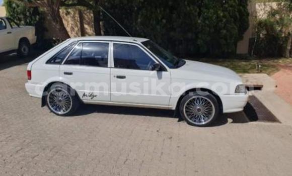 Buy Used Mazda 323 White Car in Beitbridge in Matabeleland South Buy Used Mazda 323 White Car in Beitbridge in Matabeleland South