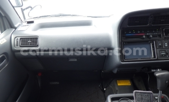 Nunua Ilio tumika Toyota Hiace Nyingine Gari ndani ya Beitbridge nchini Matabeleland Kusini Nunua Ilio tumika Toyota Hiace Nyingine Gari ndani ya Beitbridge nchini Matabeleland Kusini