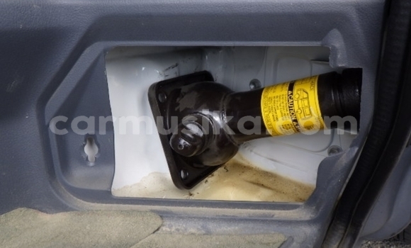 Nunua Ilio tumika Toyota Hiace Nyingine Gari ndani ya Beitbridge nchini Matabeleland Kusini Nunua Ilio tumika Toyota Hiace Nyingine Gari ndani ya Beitbridge nchini Matabeleland Kusini