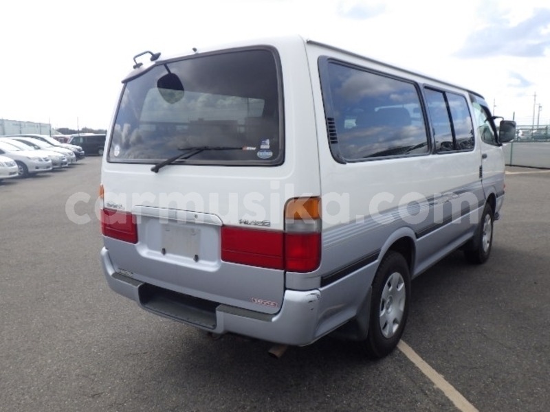 Big with watermark toyota hiace matabeleland south beitbridge 27233