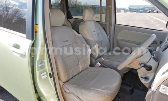 Nunua Ilio tumika Toyota Sienta Kijani Gari ndani ya Beitbridge nchini Matabeleland Kusini Nunua Ilio tumika Toyota Sienta Kijani Gari ndani ya Beitbridge nchini Matabeleland Kusini