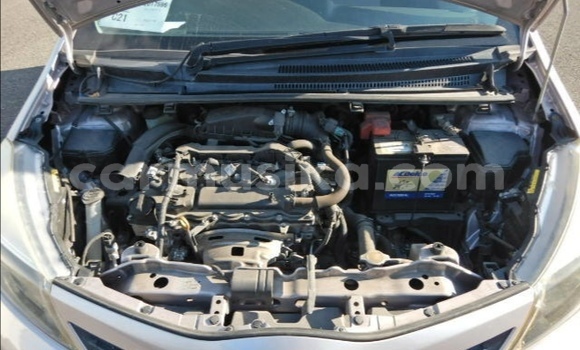 Nunua Ilio tumika Toyota Vitz Beige Gari ndani ya Beitbridge nchini Matabeleland Kusini Nunua Ilio tumika Toyota Vitz Beige Gari ndani ya Beitbridge nchini Matabeleland Kusini