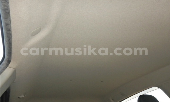 Nunua Ilio tumika Toyota Vitz Beige Gari ndani ya Beitbridge nchini Matabeleland Kusini Nunua Ilio tumika Toyota Vitz Beige Gari ndani ya Beitbridge nchini Matabeleland Kusini