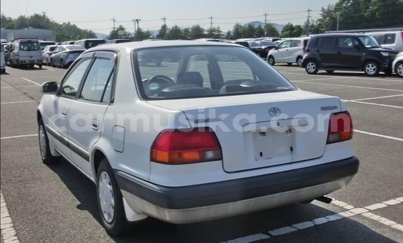 Nunua Ilio tumika Toyota Corolla Nyeupe Gari ndani ya Beitbridge nchini Matabeleland Kusini Nunua Ilio tumika Toyota Corolla Nyeupe Gari ndani ya Beitbridge nchini Matabeleland Kusini