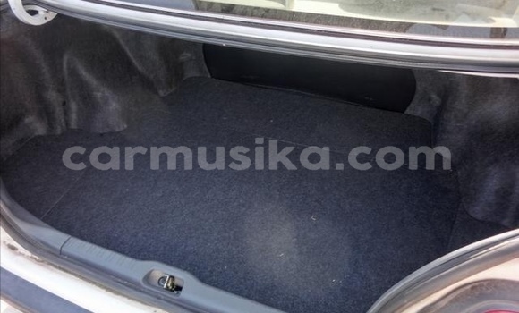 Nunua Ilio tumika Toyota Corolla Nyeupe Gari ndani ya Beitbridge nchini Matabeleland Kusini Nunua Ilio tumika Toyota Corolla Nyeupe Gari ndani ya Beitbridge nchini Matabeleland Kusini