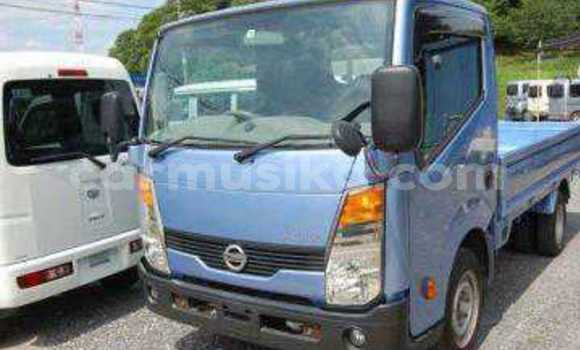 Tenga Tsaru Nissan Evalia Bhuruu Rori in Beitbridge in Matabeleland South Tenga Tsaru Nissan Evalia Bhuruu Rori in Beitbridge in Matabeleland South