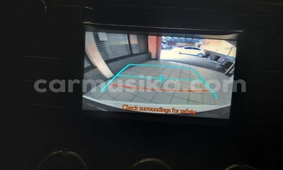 Buy Used Toyota RAV4 White Car in Beitbridge in Matabeleland South Buy Used Toyota RAV4 White Car in Beitbridge in Matabeleland South