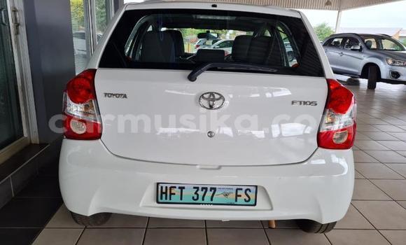 Buy Used Toyota Etios White Car in Beitbridge in Matabeleland South Buy Used Toyota Etios White Car in Beitbridge in Matabeleland South