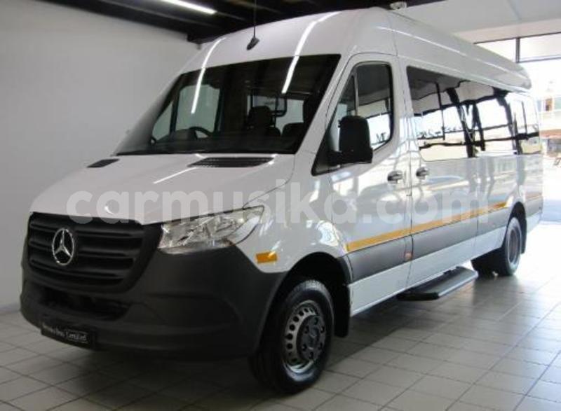 Big with watermark mercedes benz sprinter matabeleland south beitbridge 27245