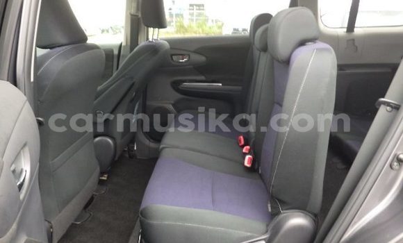 Nunua Ilio tumika Toyota Wish Nyingine Gari ndani ya Beitbridge nchini Matabeleland Kusini Nunua Ilio tumika Toyota Wish Nyingine Gari ndani ya Beitbridge nchini Matabeleland Kusini