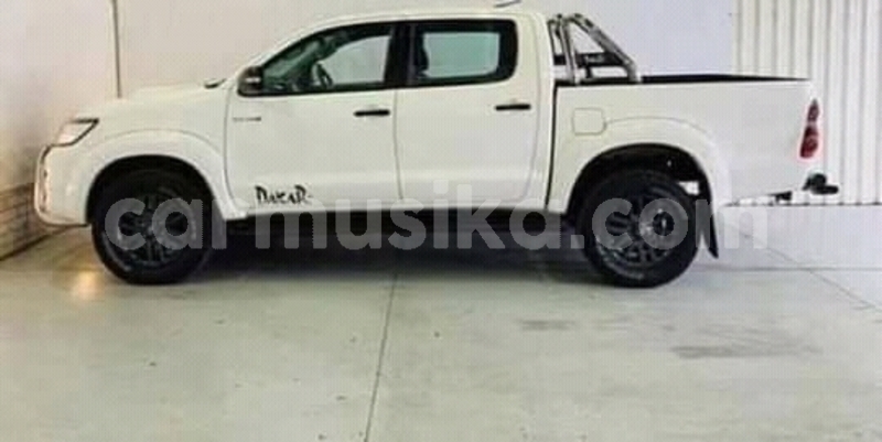 Big with watermark toyota hilux matabeleland south beitbridge 27252