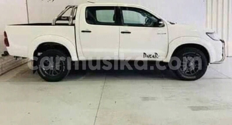 Big with watermark toyota hilux matabeleland south beitbridge 27252