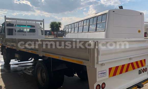 Acheter Occasion Voiture Nissan AD Blanc à Beitbridge, Matabeleland South Acheter Occasion Voiture Nissan AD Blanc à Beitbridge, Matabeleland South