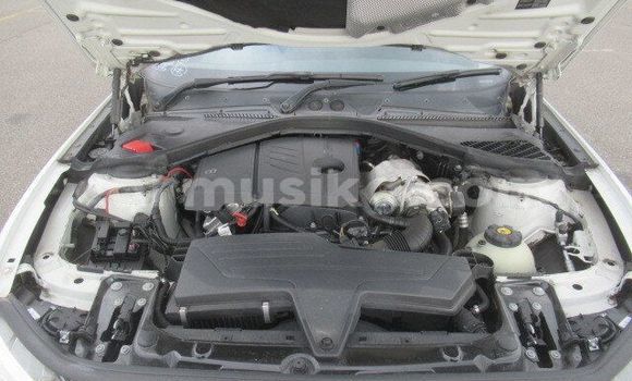 Acheter Occasion Voiture BMW 1-Series Blanc à Beitbridge, Matabeleland South Acheter Occasion Voiture BMW 1-Series Blanc à Beitbridge, Matabeleland South