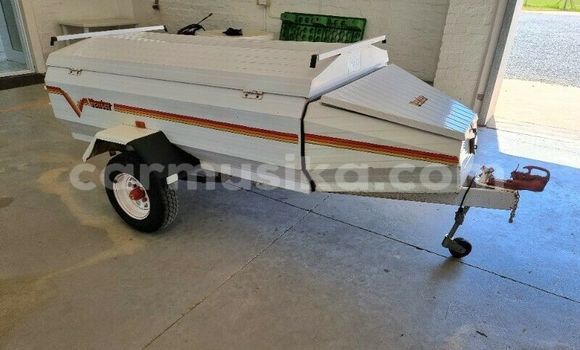 Nunua Ilio tumika Ford E 150 Cargo Van Nyeupe Lori ndani ya Beitbridge nchini Matabeleland Kusini