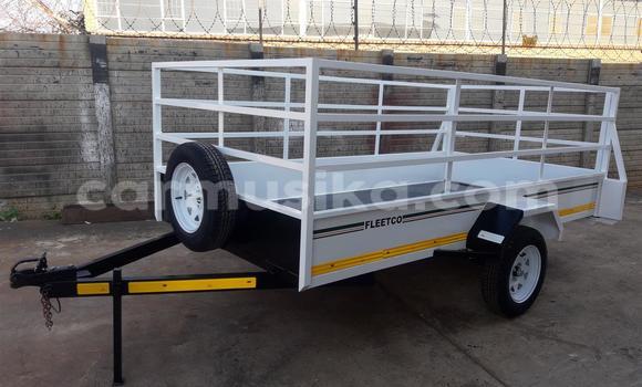 Buy Used Ford E 150 Cargo Van White Truck in Beitbridge in Matabeleland South Buy Used Ford E 150 Cargo Van White Truck in Beitbridge in Matabeleland South