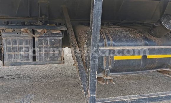 Acheter Occasion Utilitaire Nissan UD Blanc à Harare, Harare Acheter Occasion Utilitaire Nissan UD Blanc à Harare, Harare