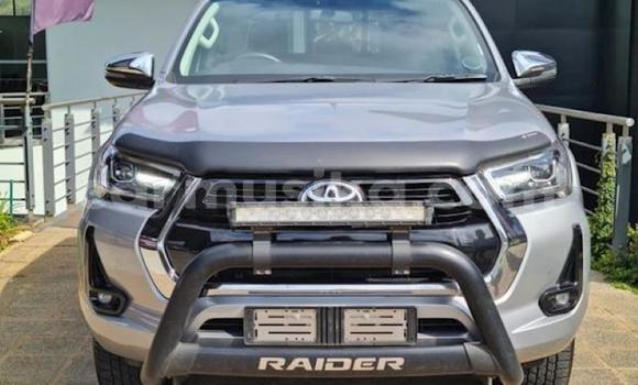 Tenga Tsaru Toyota Hilux Sirivha Mota in Beitbridge in Matabeleland South Tenga Tsaru Toyota Hilux Sirivha Mota in Beitbridge in Matabeleland South