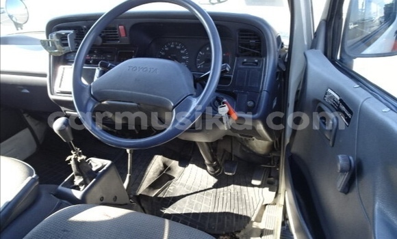 Tenga Tsaru Toyota Hiace Chena Mota in Beitbridge in Matabeleland South Tenga Tsaru Toyota Hiace Chena Mota in Beitbridge in Matabeleland South