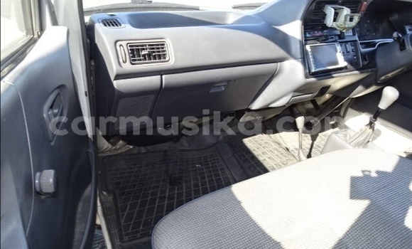 Tenga Tsaru Toyota Hiace Chena Mota in Beitbridge in Matabeleland South Tenga Tsaru Toyota Hiace Chena Mota in Beitbridge in Matabeleland South