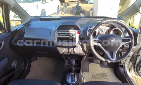 Buy Import Honda Fit Silver Car in Harare in Harare Buy Import Honda Fit Silver Car in Harare in Harare