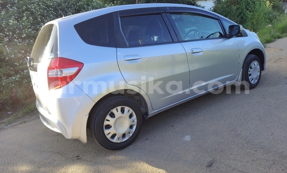 Buy Import Honda Fit Silver Car in Harare in Harare Buy Import Honda Fit Silver Car in Harare in Harare