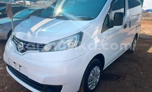 Acheter Occasion Voiture Nissan NV200 Blanc à Harare, Harare Acheter Occasion Voiture Nissan NV200 Blanc à Harare, Harare
