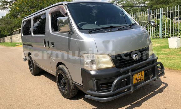 Tenga Tsaru Nissan Caravan Sirivha Mota in Harare in Harare Tenga Tsaru Nissan Caravan Sirivha Mota in Harare in Harare