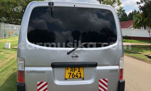 Tenga Tsaru Nissan Caravan Sirivha Mota in Harare in Harare Tenga Tsaru Nissan Caravan Sirivha Mota in Harare in Harare