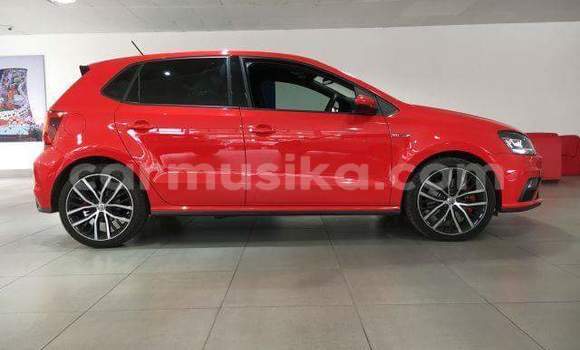 Acheter Occasion Voiture Volkswagen Polo GTI Rouge à Beitbridge, Matabeleland South Acheter Occasion Voiture Volkswagen Polo GTI Rouge à Beitbridge, Matabeleland South