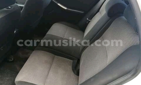 Buy Used Toyota Runx White Car in Beitbridge in Matabeleland South Buy Used Toyota Runx White Car in Beitbridge in Matabeleland South