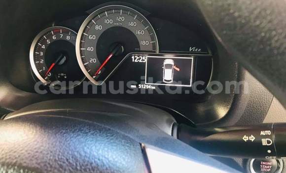 Buy Used Toyota Vitz Silver Car in Beitbridge in Matabeleland South Buy Used Toyota Vitz Silver Car in Beitbridge in Matabeleland South