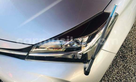 Buy Used Toyota Vitz Silver Car in Beitbridge in Matabeleland South Buy Used Toyota Vitz Silver Car in Beitbridge in Matabeleland South