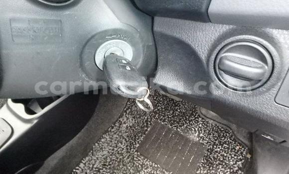 Acheter Occasion Voiture Toyota Vitz Gris à Beitbridge, Matabeleland South Acheter Occasion Voiture Toyota Vitz Gris à Beitbridge, Matabeleland South