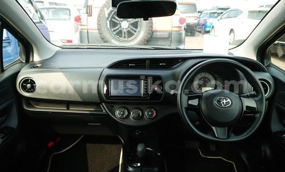 Acheter Occasion Voiture Toyota Vitz Noir à Beitbridge, Matabeleland South Acheter Occasion Voiture Toyota Vitz Noir à Beitbridge, Matabeleland South