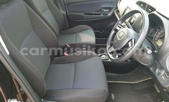 Acheter Occasion Voiture Toyota Vitz Noir à Beitbridge, Matabeleland South Acheter Occasion Voiture Toyota Vitz Noir à Beitbridge, Matabeleland South