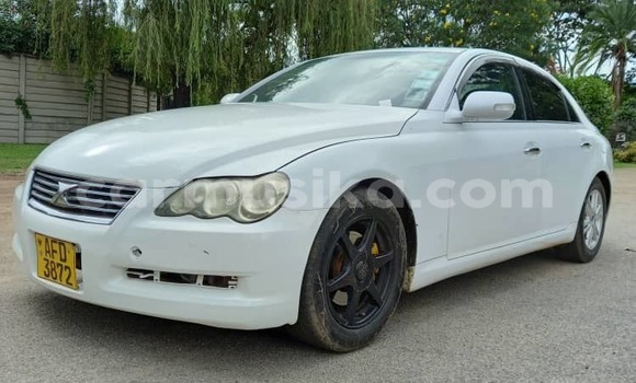 Tenga Tsaru Toyota Mark X Chena Mota in Harare in Harare Tenga Tsaru Toyota Mark X Chena Mota in Harare in Harare