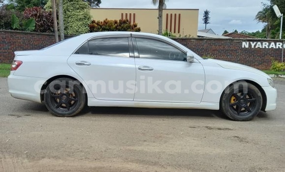 Tenga Tsaru Toyota Mark X Chena Mota in Harare in Harare Tenga Tsaru Toyota Mark X Chena Mota in Harare in Harare