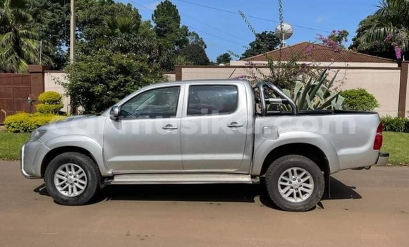 Acheter Occasion Voiture Toyota Hilux Gris à Harare, Harare Acheter Occasion Voiture Toyota Hilux Gris à Harare, Harare