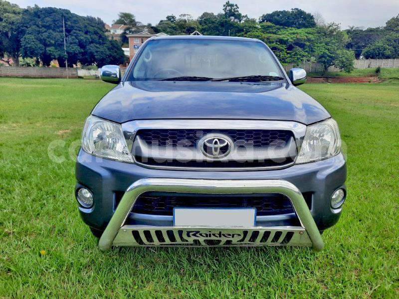 Big with watermark toyota hilux matabeleland south beitbridge 27351