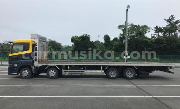 Buy Used Nissan 720 Other Car in Beitbridge in Matabeleland South Buy Used Nissan 720 Other Car in Beitbridge in Matabeleland South