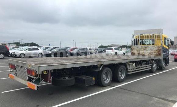 Buy Used Nissan 720 Other Car in Beitbridge in Matabeleland South Buy Used Nissan 720 Other Car in Beitbridge in Matabeleland South