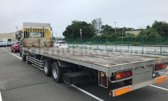 Buy Used Nissan 720 Other Car in Beitbridge in Matabeleland South Buy Used Nissan 720 Other Car in Beitbridge in Matabeleland South