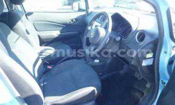 Buy Used Nissan Note Blue Car in Beitbridge in Matabeleland South Buy Used Nissan Note Blue Car in Beitbridge in Matabeleland South