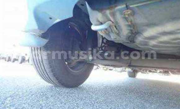 Buy Used Nissan Note Blue Car in Beitbridge in Matabeleland South Buy Used Nissan Note Blue Car in Beitbridge in Matabeleland South