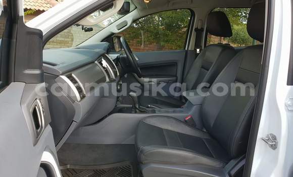 Acheter Occasion Voiture Ford Ranger Blanc à Beitbridge, Matabeleland South Acheter Occasion Voiture Ford Ranger Blanc à Beitbridge, Matabeleland South