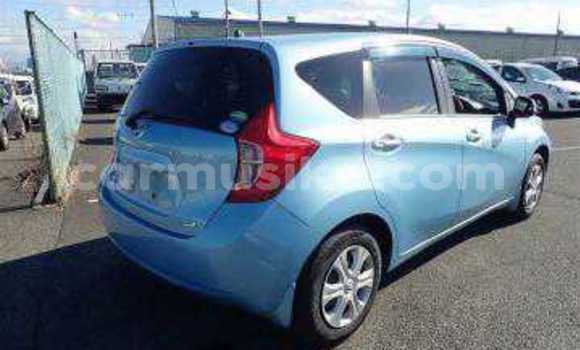 Buy Used Nissan Note Blue Car in Beitbridge in Matabeleland South Buy Used Nissan Note Blue Car in Beitbridge in Matabeleland South