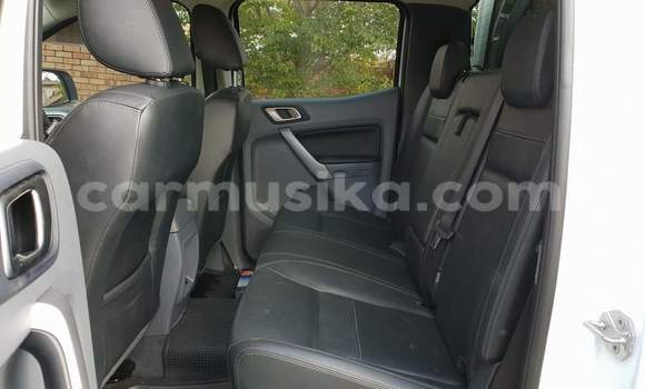 Acheter Occasion Voiture Ford Ranger Blanc à Beitbridge, Matabeleland South Acheter Occasion Voiture Ford Ranger Blanc à Beitbridge, Matabeleland South