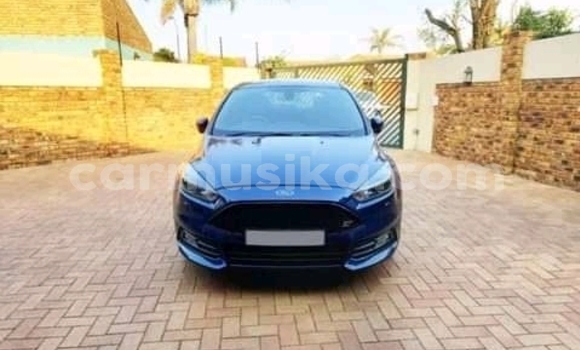Buy Used Ford Focus ST Blue Car in Beitbridge in Matabeleland South